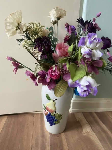 Photo of free Ceramic vase + plastic flowers (EH6) #1