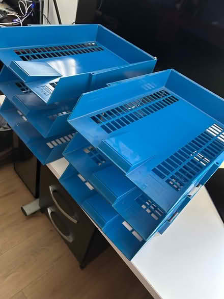 Photo of free Desk organiser (WA14) #2