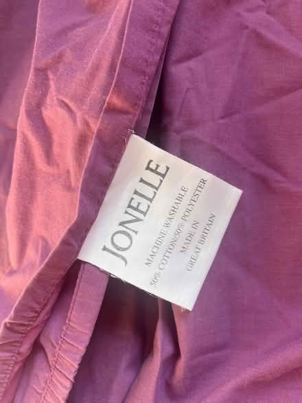 Photo of free 2 x single fitted sheets (Peckham SE15) #2