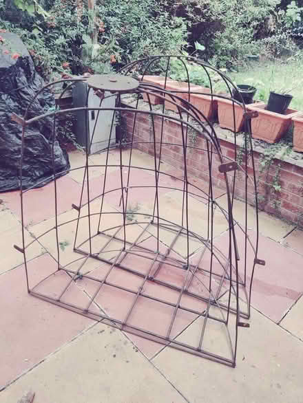 Photo of free Large cage (LS17 Alwoodley) #1