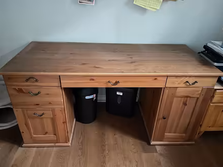 Photo of free Desk - 60”x 26”x 29” (l x w x h) (Clarkson L5J 2X6) #1