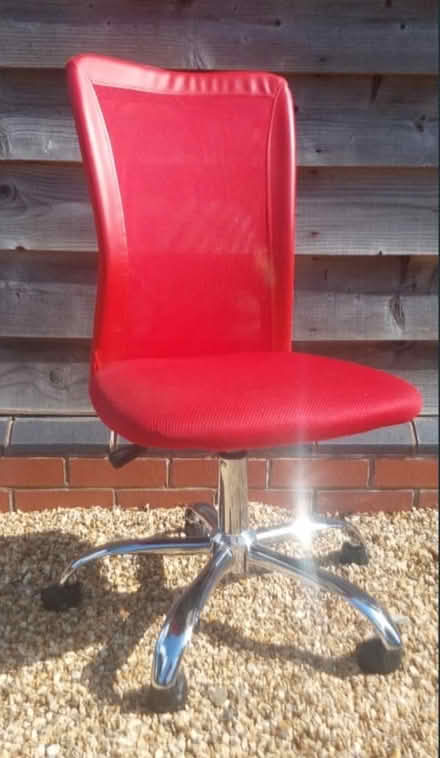 Photo of free Red Desk chair- exhall b49 (Exhall) #1