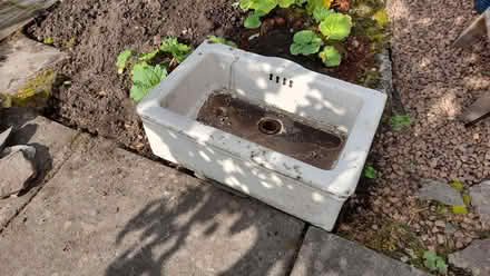Photo of free Sink (Bridge of Allan FK9) #1