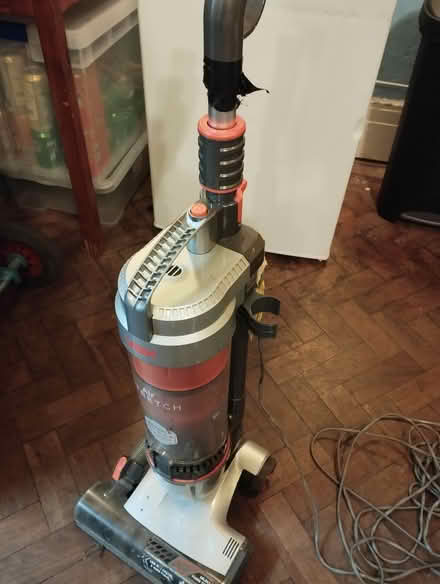 Photo of free Vax Air Stretch Upright Vacuum (Tottenham N17) #1