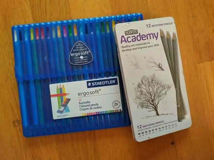 Photo of free 24 coloured and 9 graphite pencils (Stroud Green N4) #2