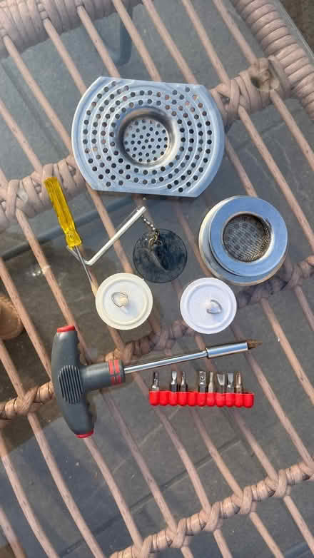 Photo of free Screws and DIY items (HA1 Harrow) #1