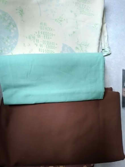 Photo of free Old duvet covers, pillow cases and flat sheets (Earley RG6) #3