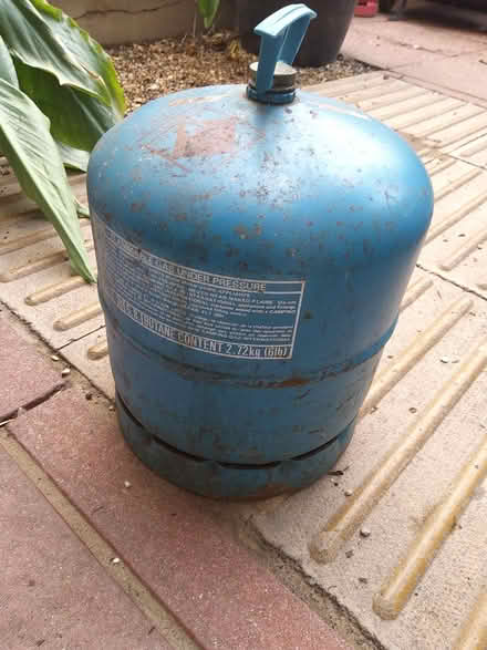 Photo of free empty? camping gaz butane bottle (Burnham on sea Central TA8) #1