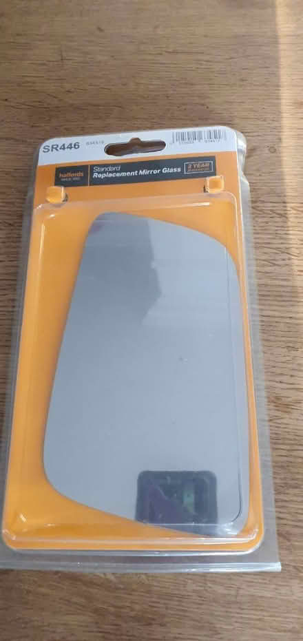 Photo of free Wing mirror glass (TN35 Ore) #1