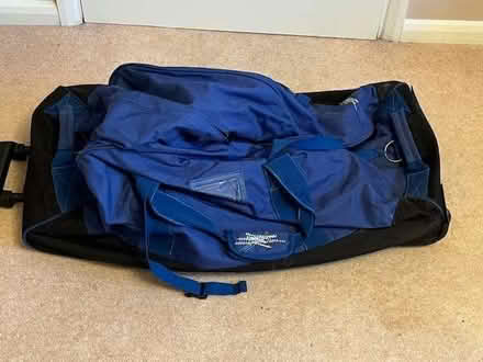 Photo of free Holdall no 3 (Brickhill MK41) #1