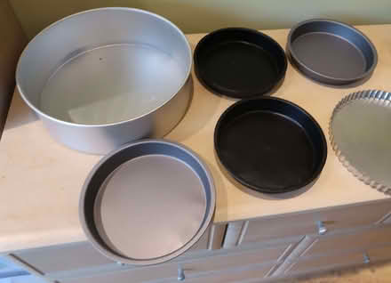 Photo of free Cake & baking tins (North Hinksey OX2) #3