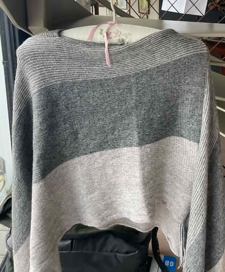 Photo of free Women leggings and grey wrap (Windsor SL4) #1