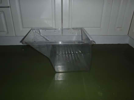 Photo of free fridge crisper drawer (south) #1