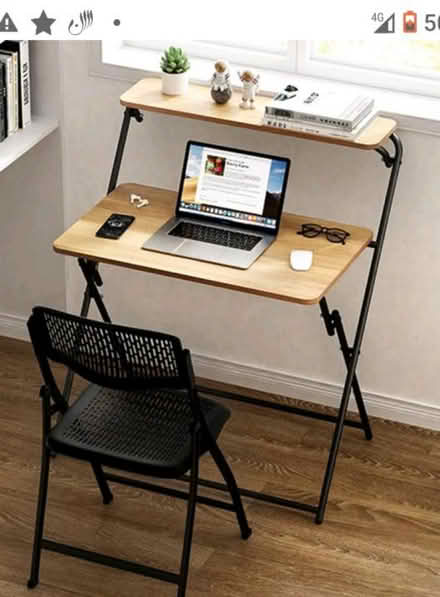 Photo of A foldable desk and chair (M13) #1