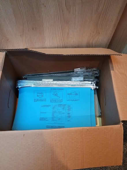 Photo of free Foolscap Suspension Files (CT2) #1