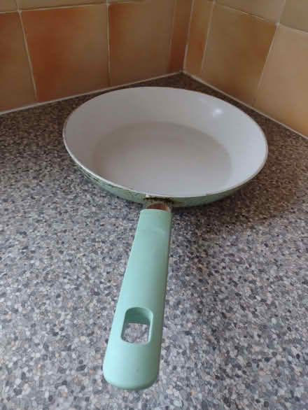 Photo of free Frying pan (Manor S2) #1