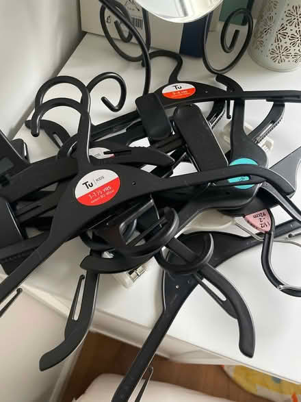 Photo of free Kids hangers (EH10) #1