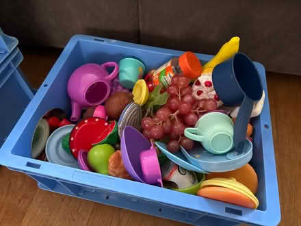 Photo of free Play food/ shop (Farnborough) #1