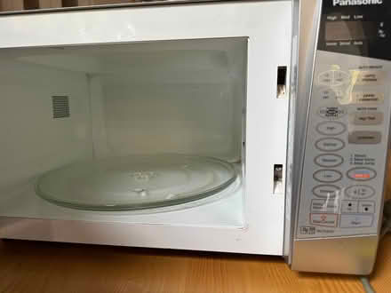 Photo of free Microwave (University Area RG1) #2