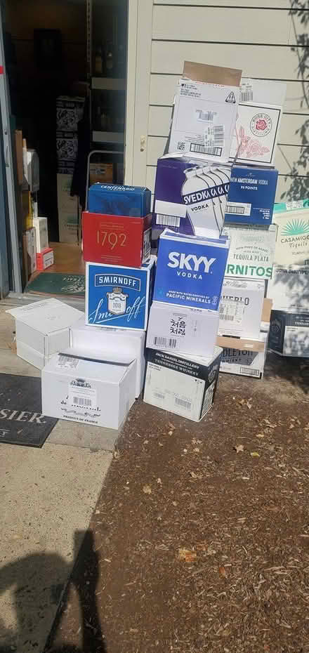 Photo of free Boxes (Murray and Allen in Beaverton) #2