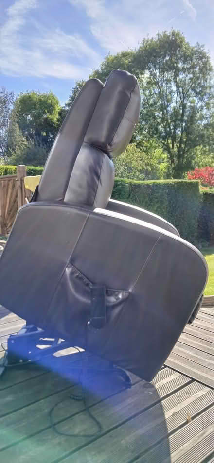 Photo of free Rise and recline chair (Beauchief S8) #4