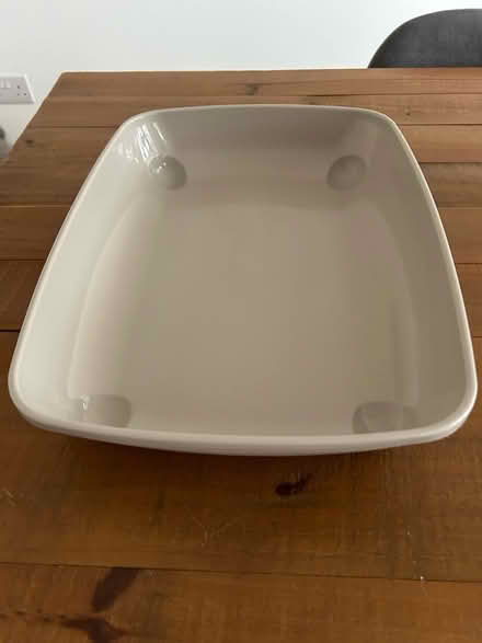 Photo of free Small cat litter tray (NG17 Ashfield Freegle) #1