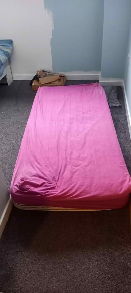 Photo of free Single Mattress with under sheet (Finnieston, G3) #1