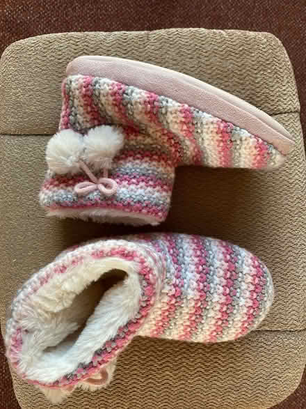 Photo of free Slippers size 1-2 - brand new (Hala/Bowerham LA1) #1