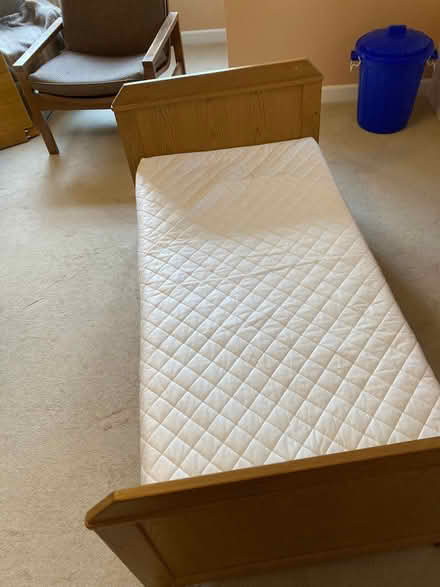 Photo of free Cot bed (Headington OX3) #2