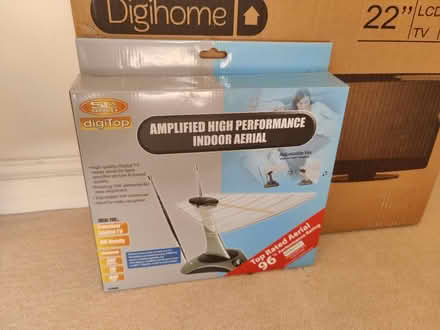 Photo of free 22" TV (note, NOT smart/WiFi) (Finchley N3) #4