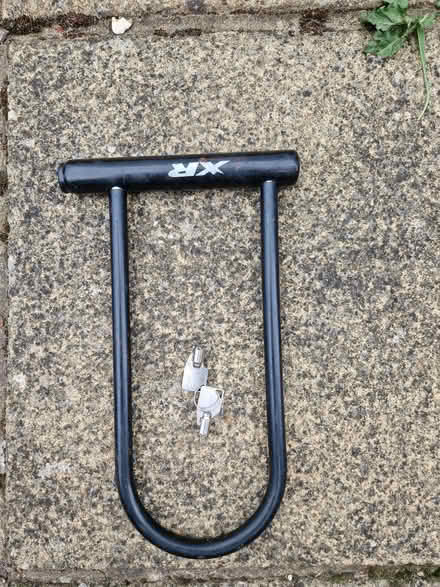 Photo of free 9 and 12 inch D locks for bike (Hersham KT12) #2
