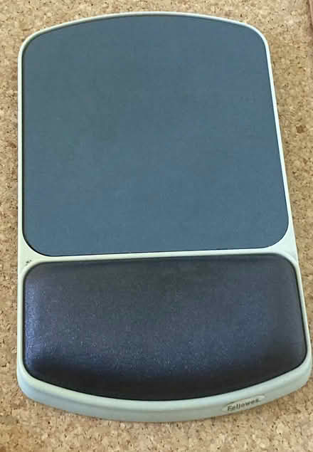 Photo of free Mouse mat/wrist rest (Abraham Heights LA1) #1