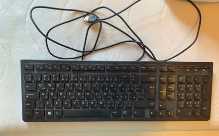 Photo of free English/Arabic keyboard (Hampden Park BN22) #1