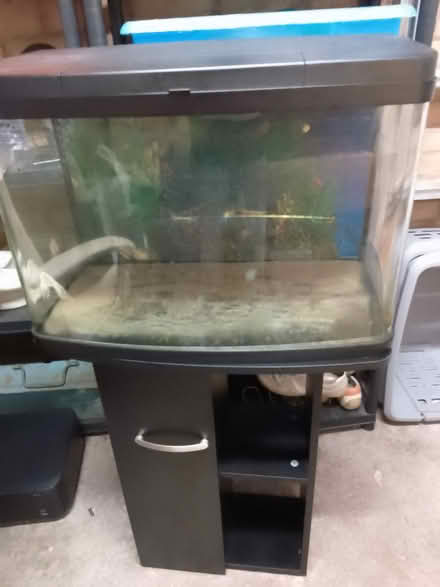 Photo of free Fish tank and stand. (Polesworth B78) #1