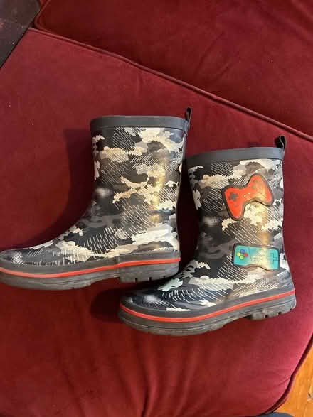 Photo of free Rain boots - kids’ size 1 (Back Bay) #1