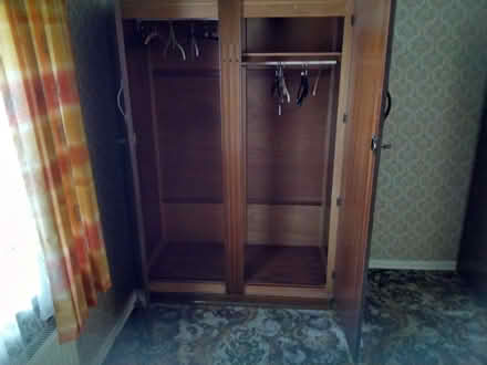 Photo of free 3 pièce bedroom set (Glen Parva LE2) #2