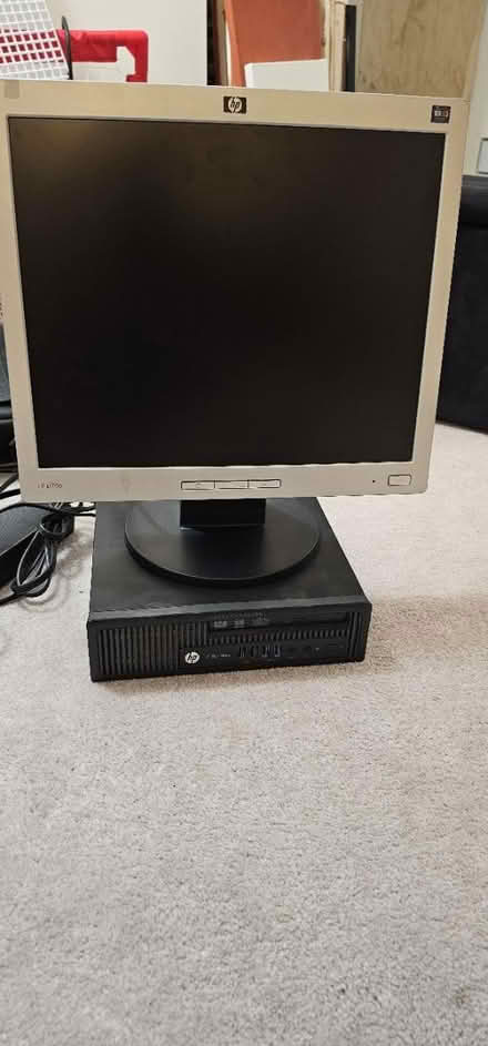 Photo of free Desktop computer setup (L4A0X9) #1