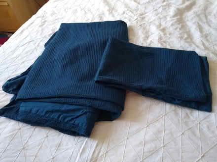 Photo of free Duvet Cover and Throw Bundle (Twickenham) #3