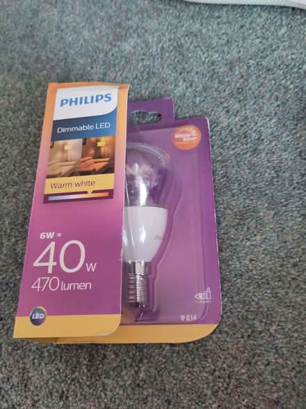 Photo of free LED Dimmable Light Bulb (6W = 40W) (Surbiton KT6) #1