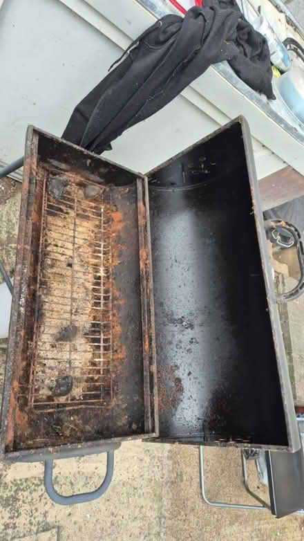 Photo of free Bbq grill (Rm12 4tr) #1