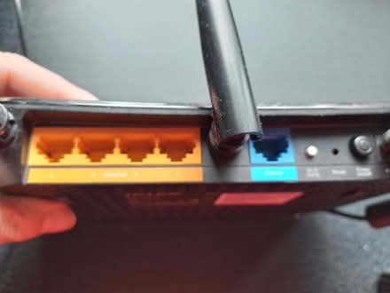 Photo of free TP-Link Archer C2 router with OpenWRT (Leeds LS28) #3
