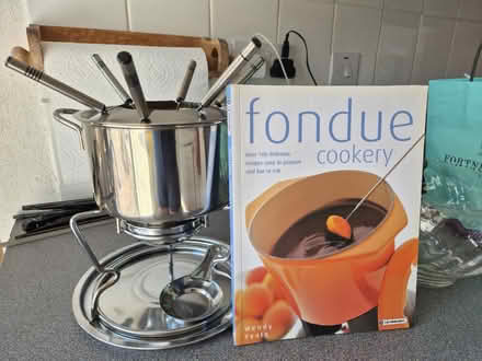 Photo of free Fondue set & recipe book (ME9 Lower Halstow) #1