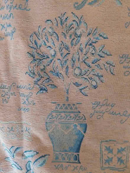 Photo of free Throw 196 x 130 cm (Wandsworth Common SW17) #2