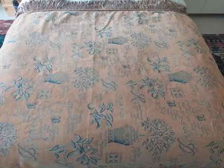 Photo of free Throw 196 x 130 cm (Wandsworth Common SW17) #1