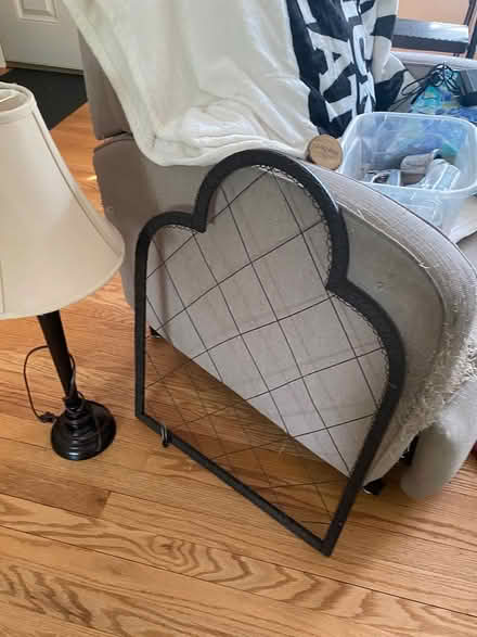 Photo of free 21754 thermos, picture holder lamp (Ijamsville 21754) #1