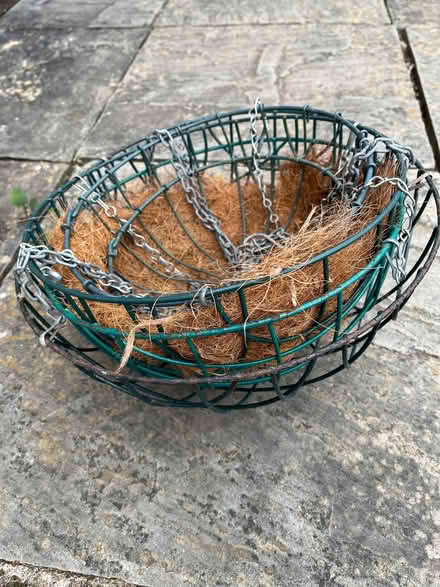 Photo of free Hanging Baskets (Fair Oak SO50) #1
