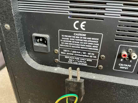 Photo of free Hughes & Kettner guitar amp (Hoddesdon) #4