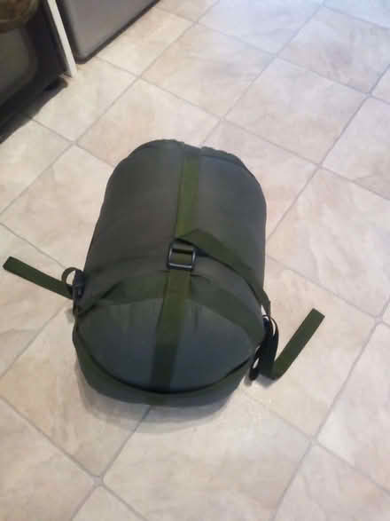 Photo of free Army style sleeping bag (Knock CA16) #1