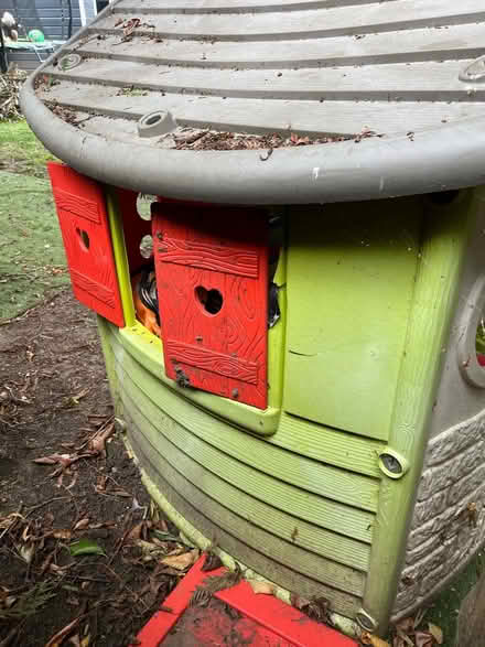 Photo of free Kids Wendy house (TW7) #4