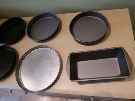Photo of free Cake & baking tins (North Hinksey OX2) #2